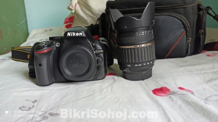 Nikon D5200